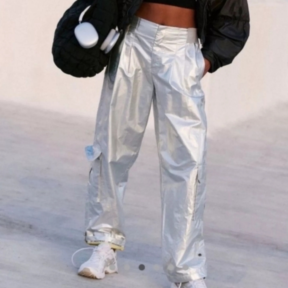 NWT Free People Movement Silver Shine Me Combo Relaxed metallic Pants sz XS